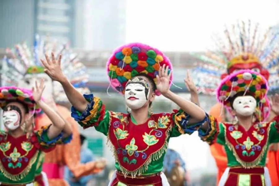 Tari Topeng Betawi (Traditional Betawi Mask Dance)