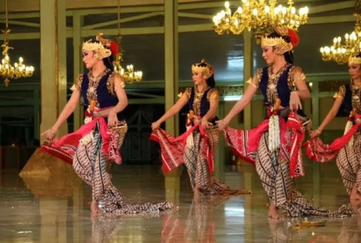 Serampang Dua Belas Dance